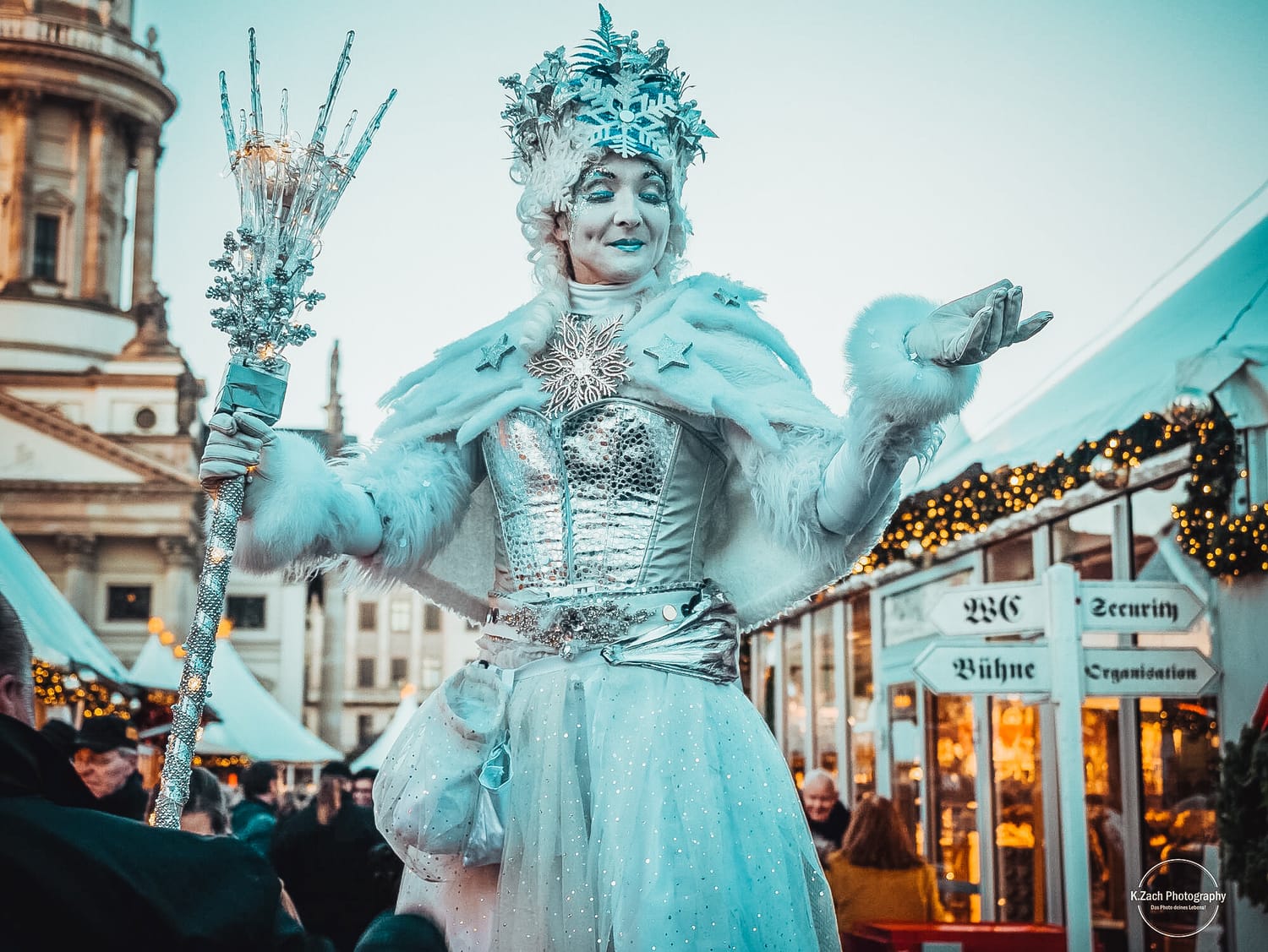 papierkult-weihnachtsmarkt-bebelplatz