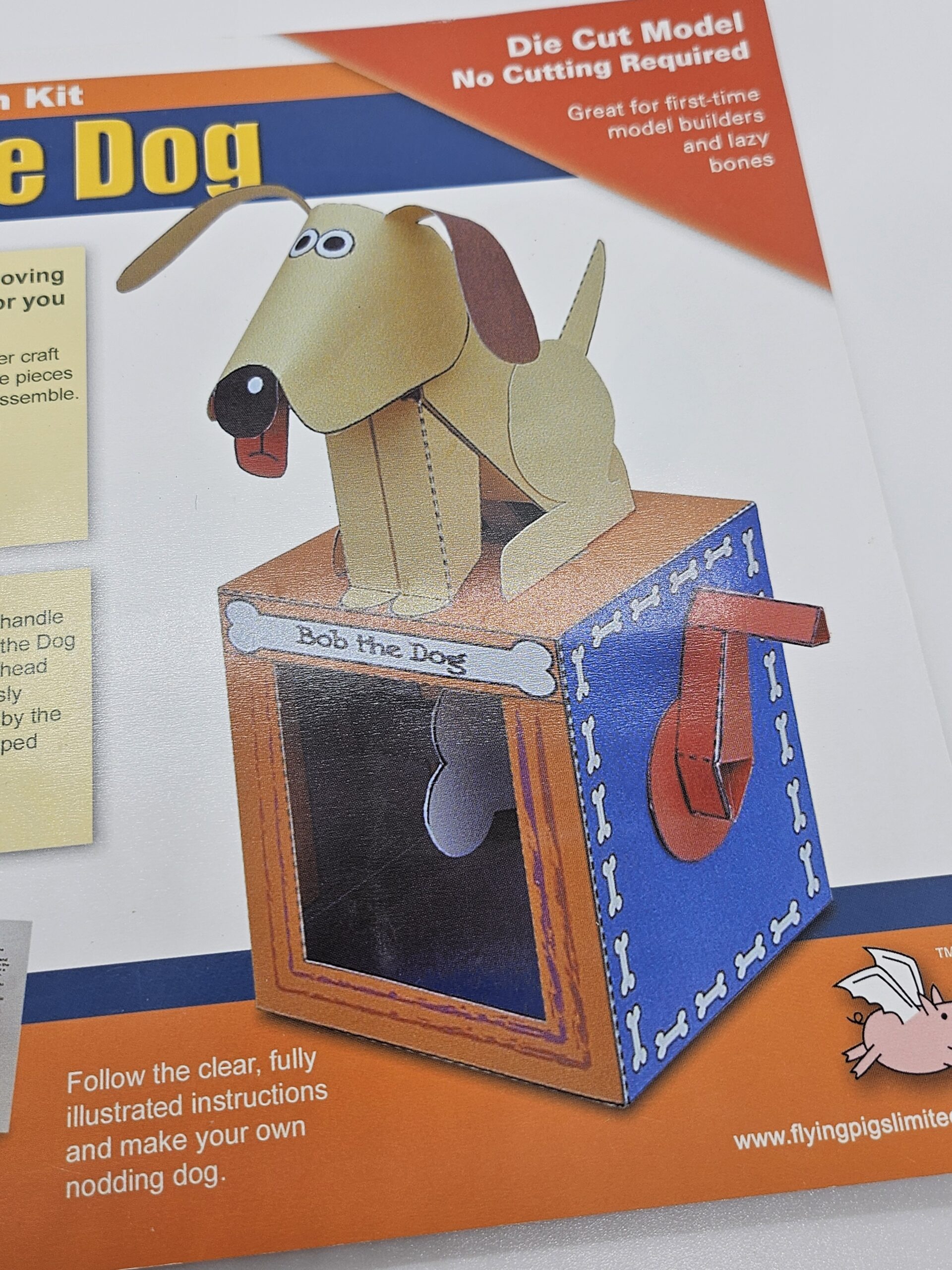 Bastelset: "Bob the dog" Papier-Maschine
